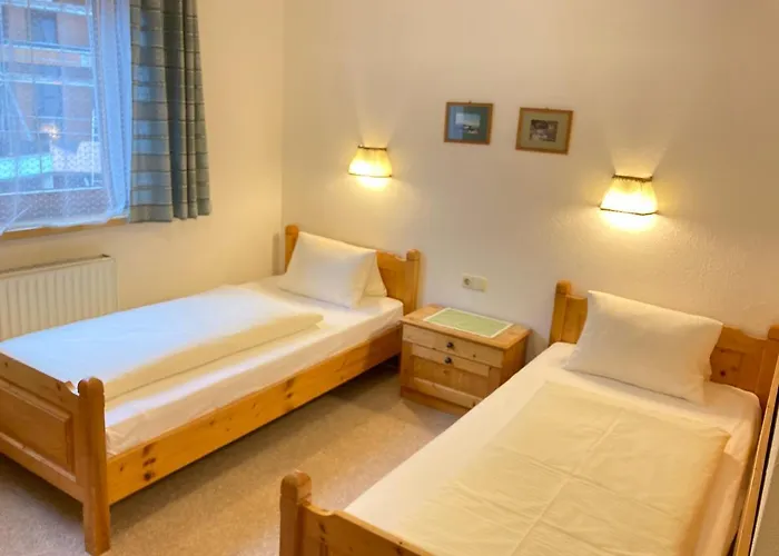 Landhaus Habicher بيت ضيافة